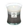 WoodWick Warm Woods vonná svíčka s dřevěným knotem 275 g